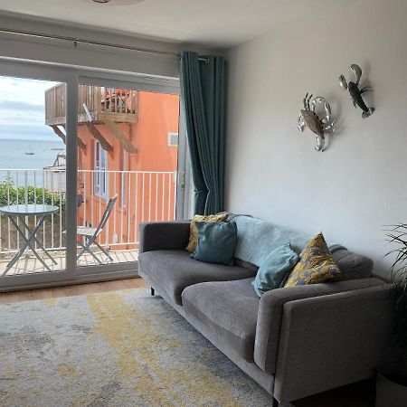 Vitamin Sea With A Sea View And Parking 莱姆里吉斯 外观 照片